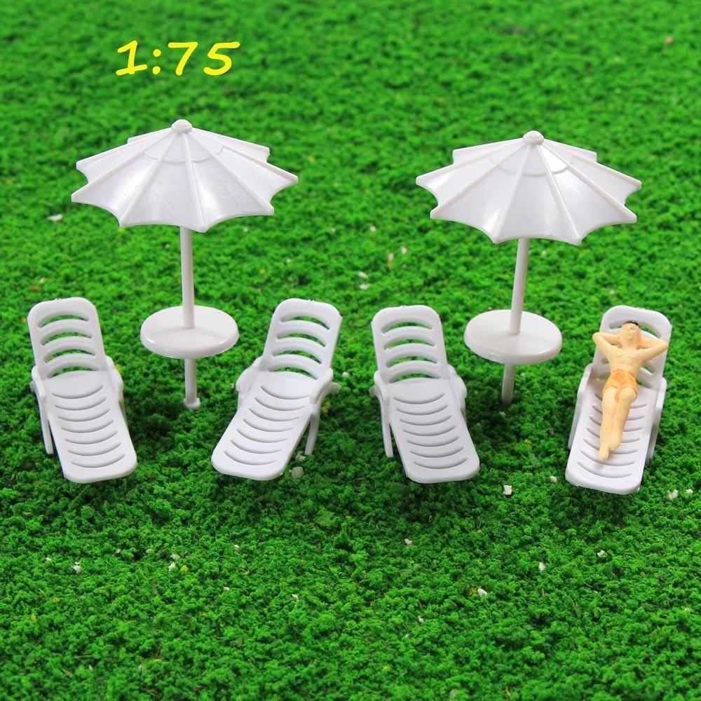 TYS28075 2 Ʈ Ķ Sun Loungers ũ  ġ Settee   ö 1:75 Scale Plastic Model Umbrella